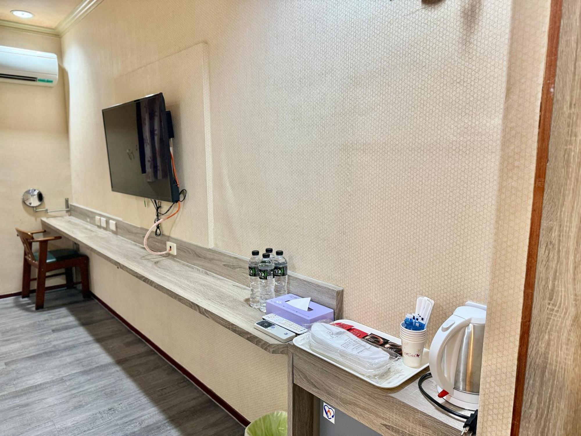 Wl Hotel Hsinchu Luaran gambar